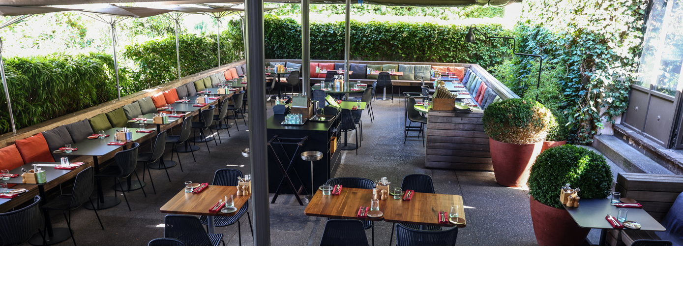 Vue du restaurant Um Plateau